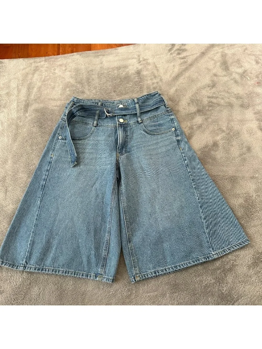 Pilcro Light Blue Denim Wide-Leg Jean Shorts - Picture 1 of 9